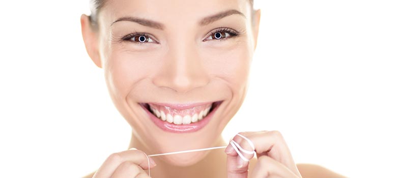 Cómo blanquear los dientes. Trucos y remedios caseros