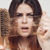 ¿Cómo reconocer la pérdida de cabello y qué podemos hacer para remediarla?