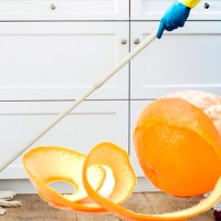 Un limpiador casero a base de naranjas